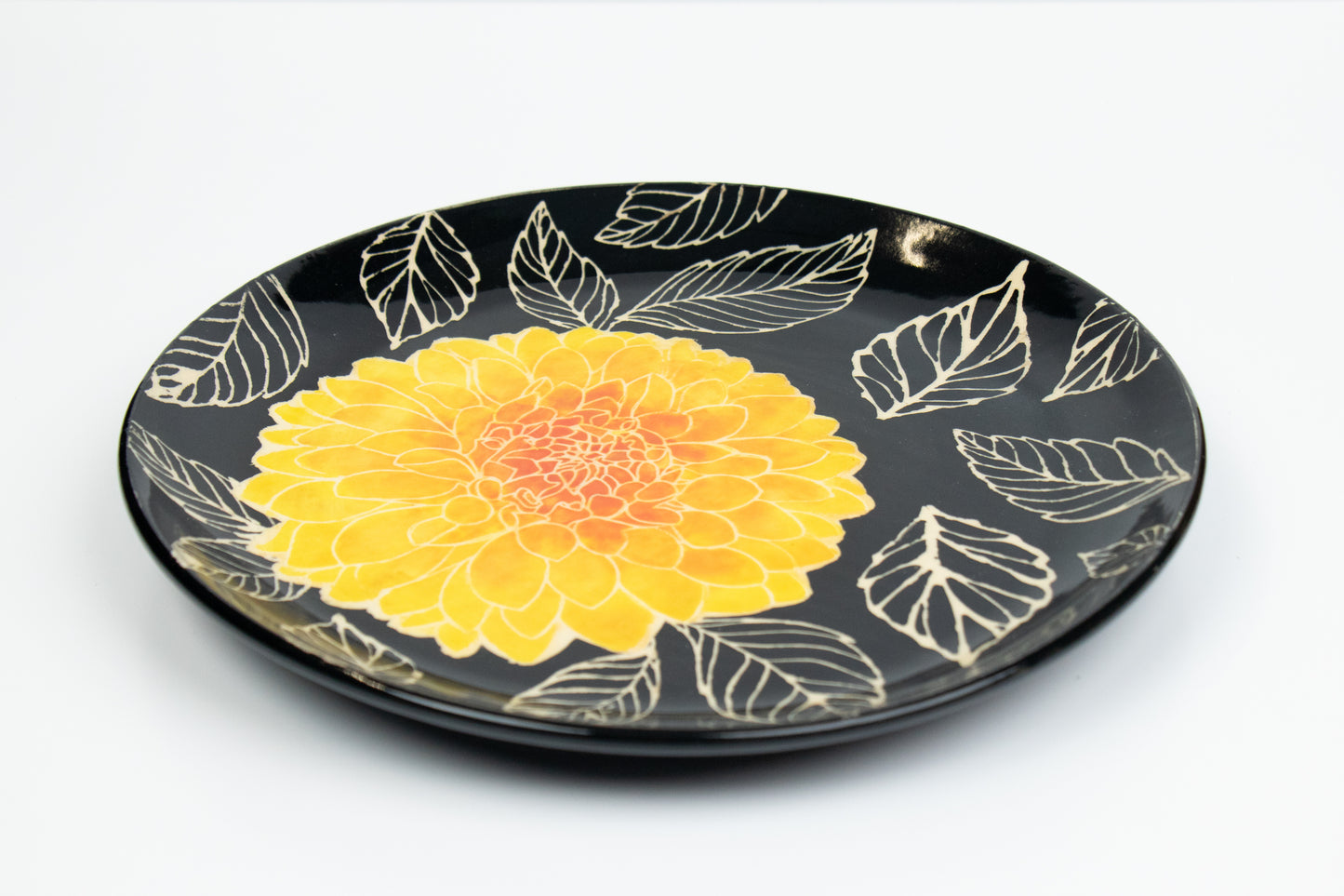 Dahlia Plate